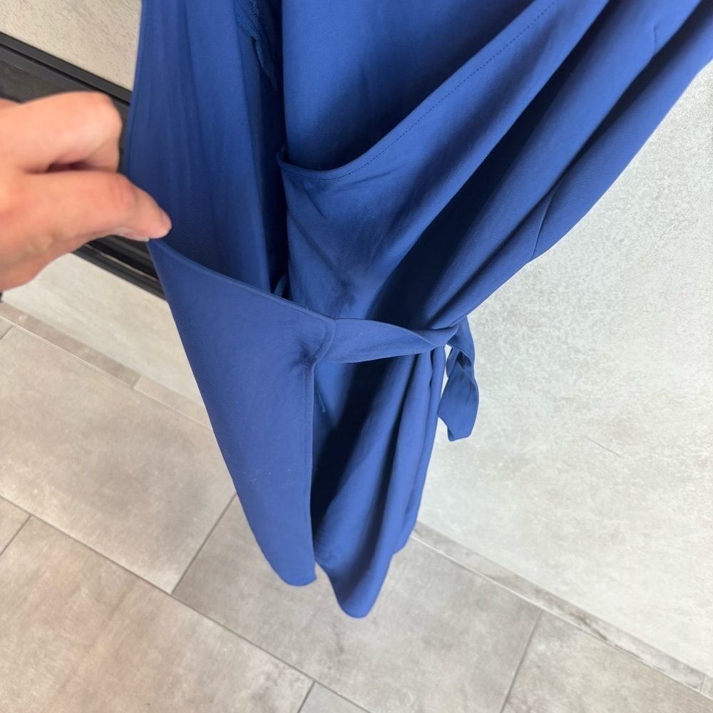 Everlane Japanese GoWeave Tank Wrap Midi Dress, Size 4 - Picture 9 of 14